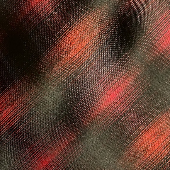 Perfect for Date Nights, Winter Weddings & special events! - Picture 2 of 3